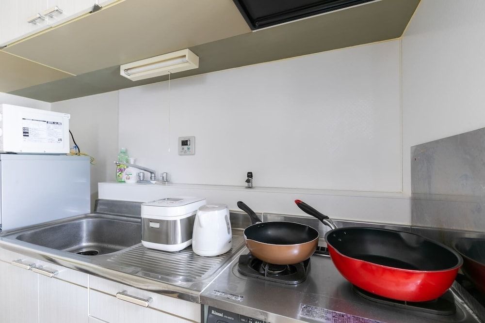 undefined Shinkoiwa ColorBee Hostel 3 9