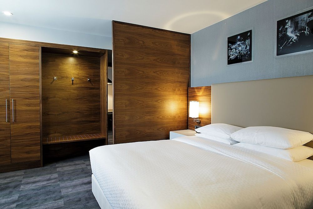 undefined Bof Hotels Business