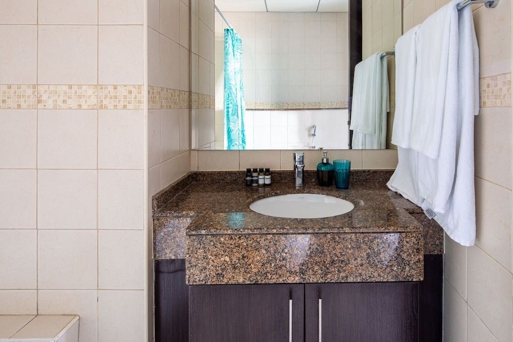 undefined Panoramic 1BR Apartment In Dubai Marina 9