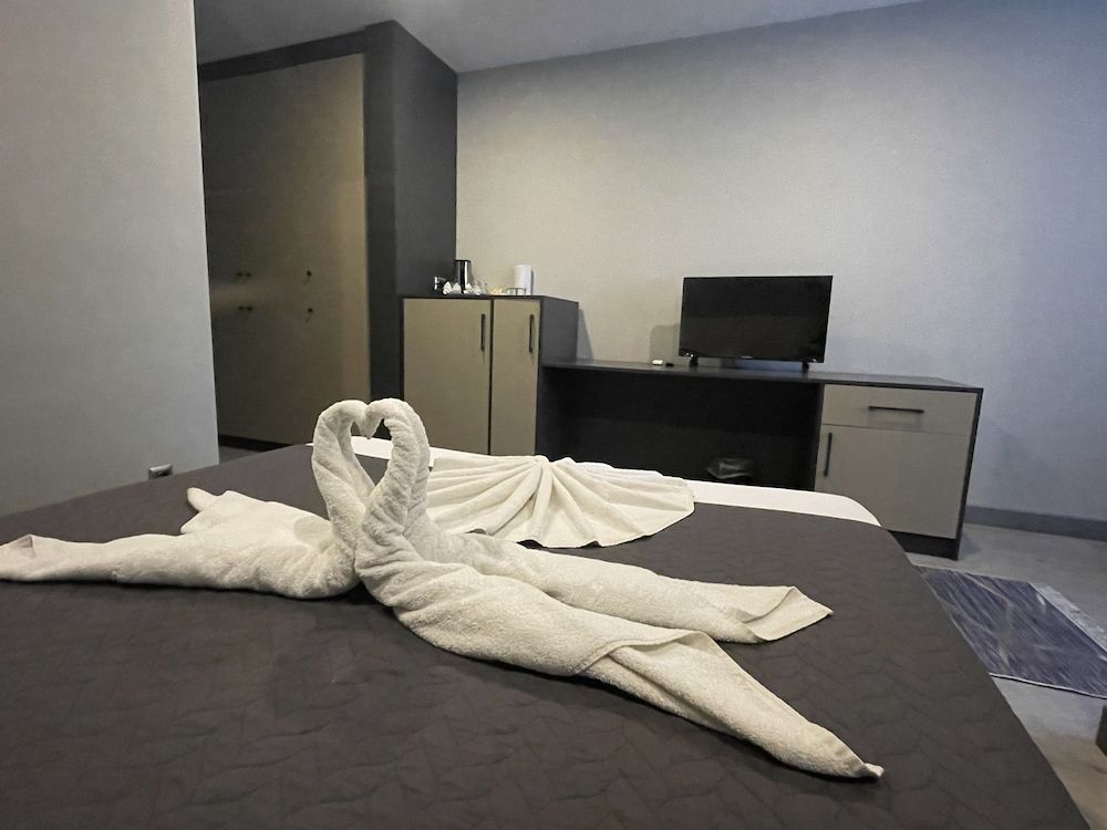 Agora Royal Residence Deluxe Studio Suite 10