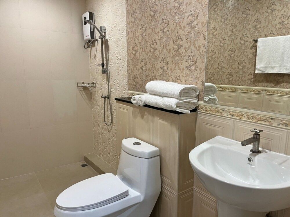 undefined Anwari Hotel 9