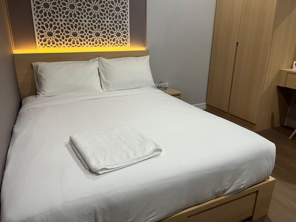 Anwari Hotel Standard Room 3