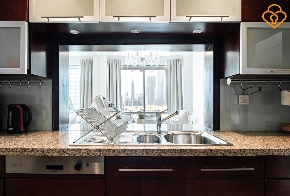 undefined Dubai Burj Views 2 A Bed 8