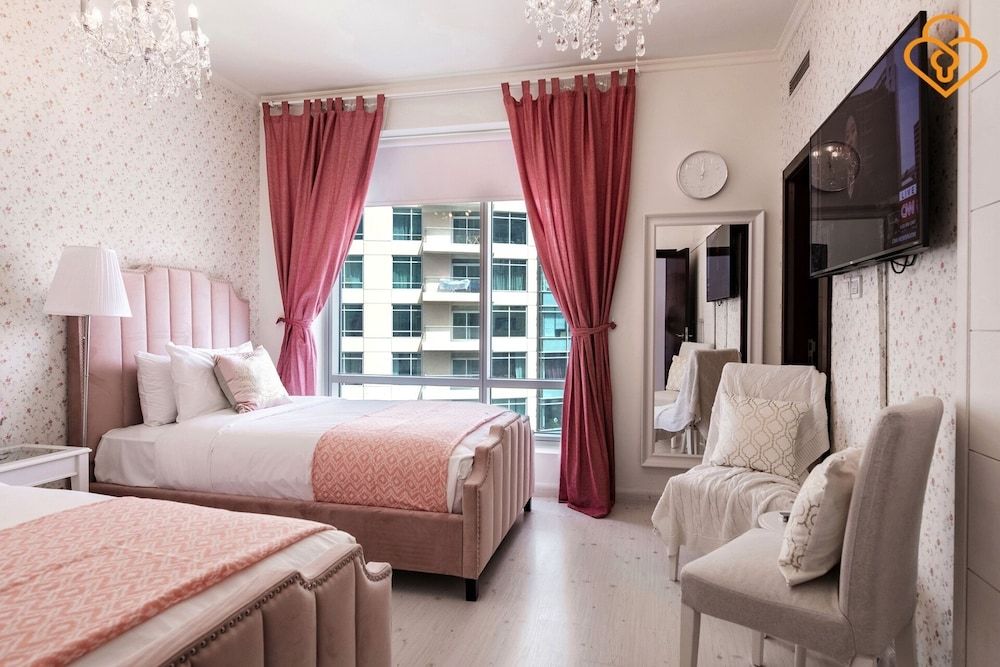 undefined Dubai Burj Views 2 A Bed 6