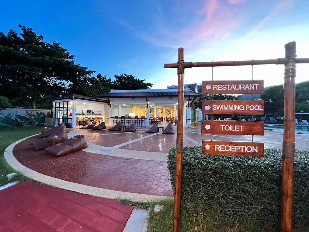 undefined Aura Samui Best Beach Hotel 10