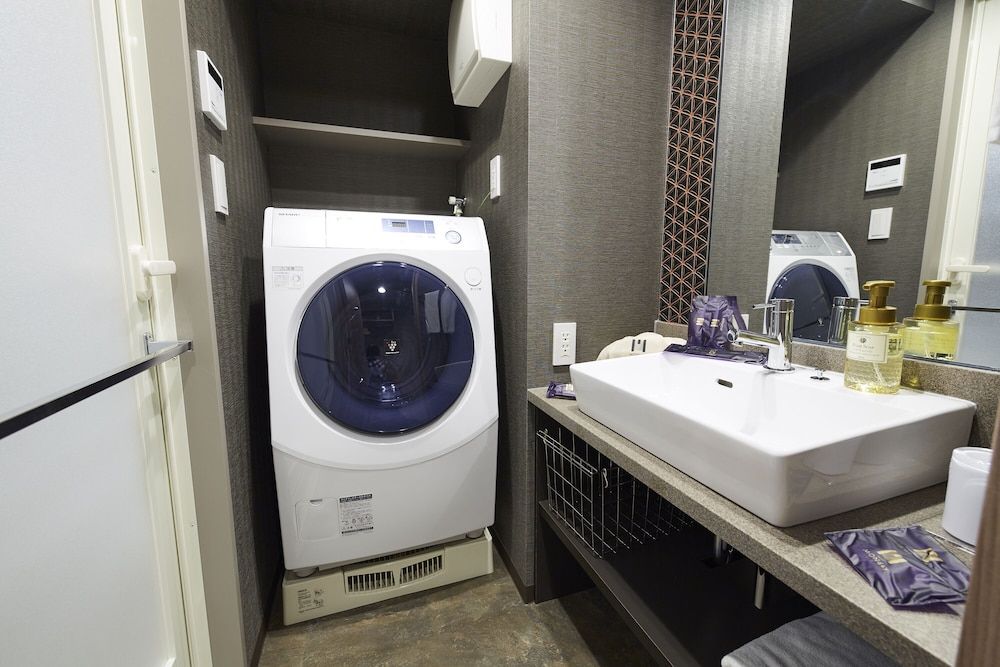 MONday Apart Nihonbashi Ningyocho (Formerly MONday Apart Nihonbashi Suitengumae) Run of House, Non smoking  (Bed Type not guaranteed) 2