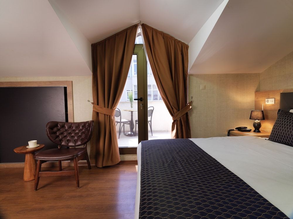Jaff Hotels & SPA Nişantaşı Standard Double or Twin Room, Balcony 3