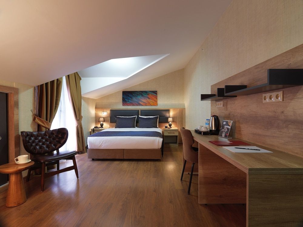 Jaff Hotels & SPA Nişantaşı Standard Double or Twin Room, Balcony 2