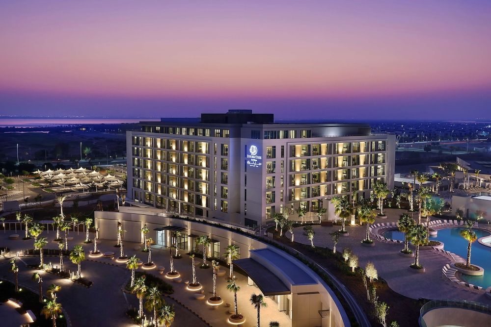 undefined Doubletree By Hilton Abu Dhabi Yas Island Residences 2