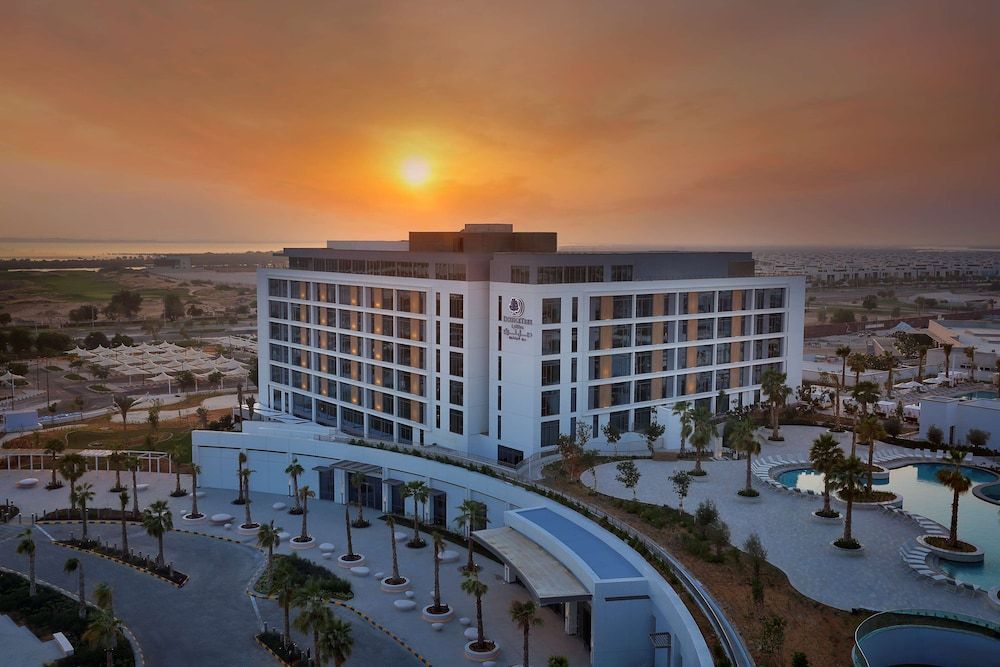 undefined Doubletree By Hilton Abu Dhabi Yas Island Residences 4