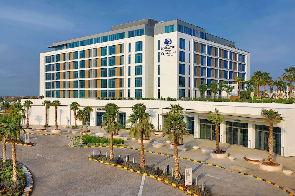 undefined Doubletree By Hilton Abu Dhabi Yas Island Residences