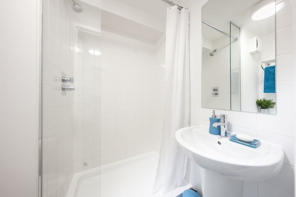 Prince Consort Village - Campus Accommodation Standard Single Room, 1 Large Twin Bed, Shared Bathroom 9