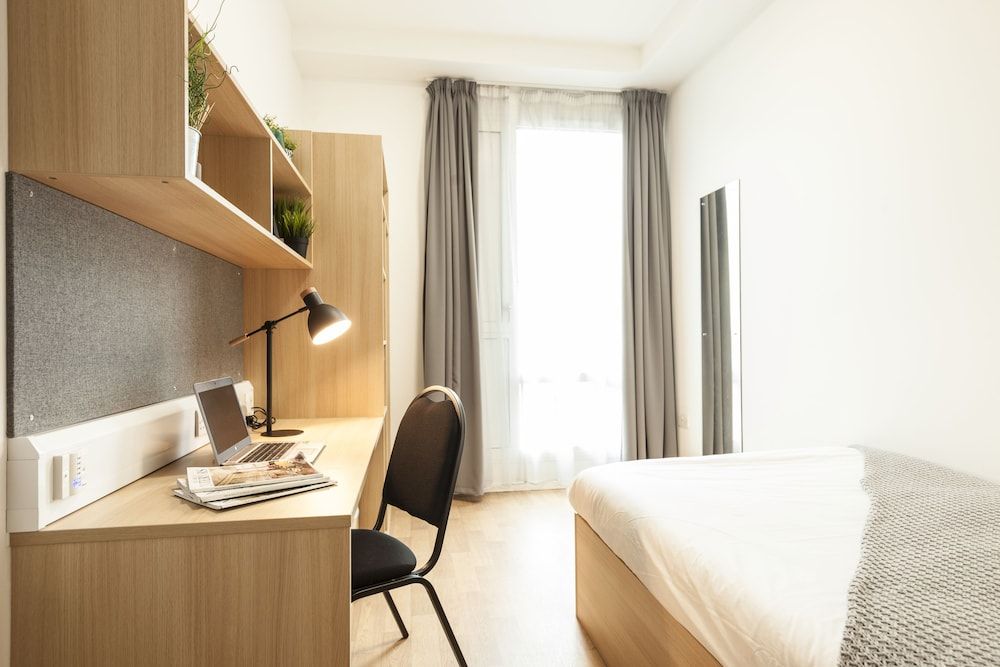 Prince Consort Village - Campus Accommodation Economy Double Room, 1 Large Twin Bed, Private Bathroom 6