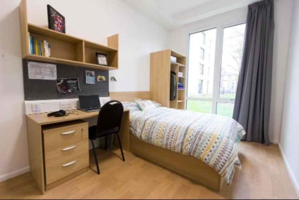 undefined Prince Consort Village - Campus Accommodation 3