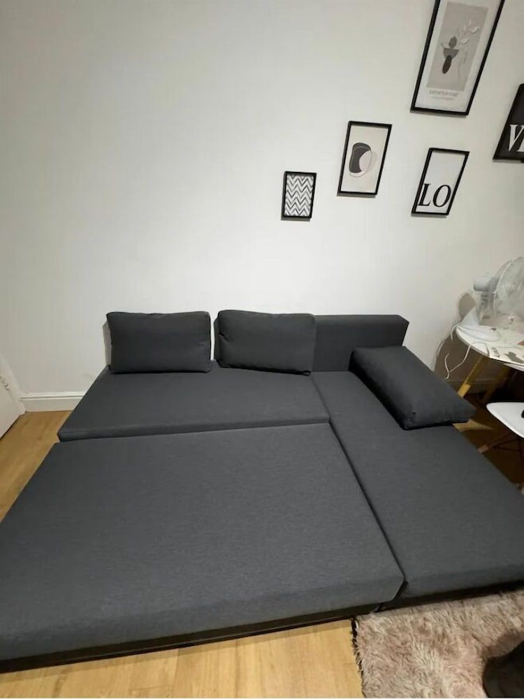 Holland Road Stays Studio, Ensuite (Triple) 7