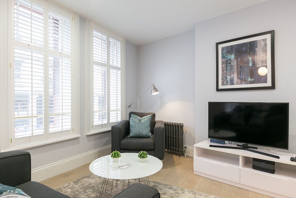 Urban Chic - Shaftesbury Standard One Bedroom Apartment 12