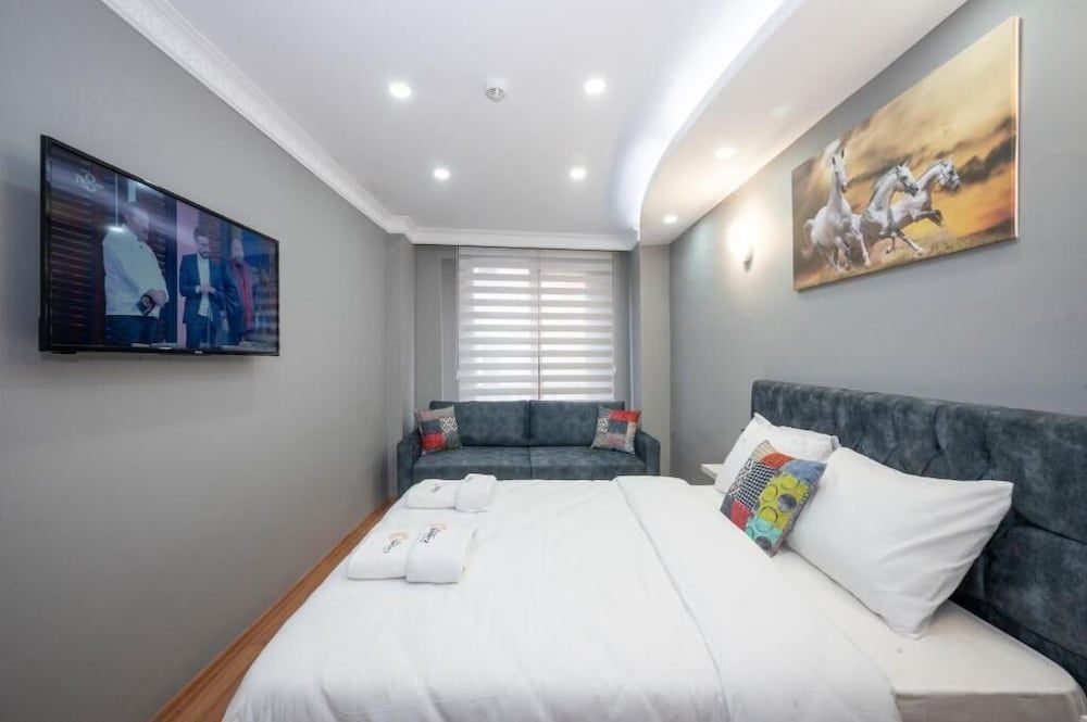 undefined Taxim Sunpera Suites