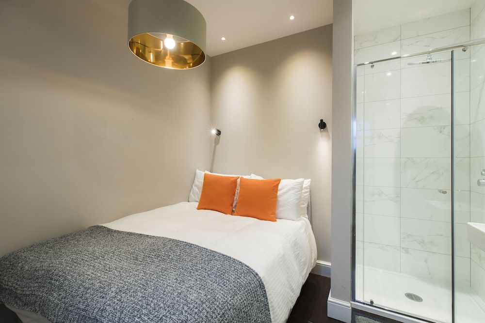 undefined JOIVY Elegant 2 Bedroom Flat near Kensington Gardens 8