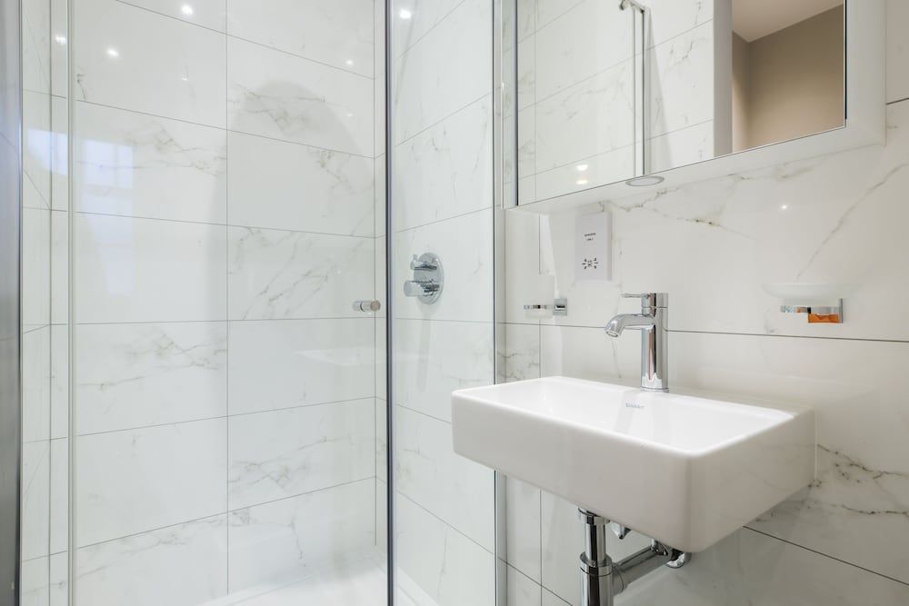 JOIVY Elegant 2 Bedroom Flat near Kensington Gardens Apartment (2 Bedrooms) 11