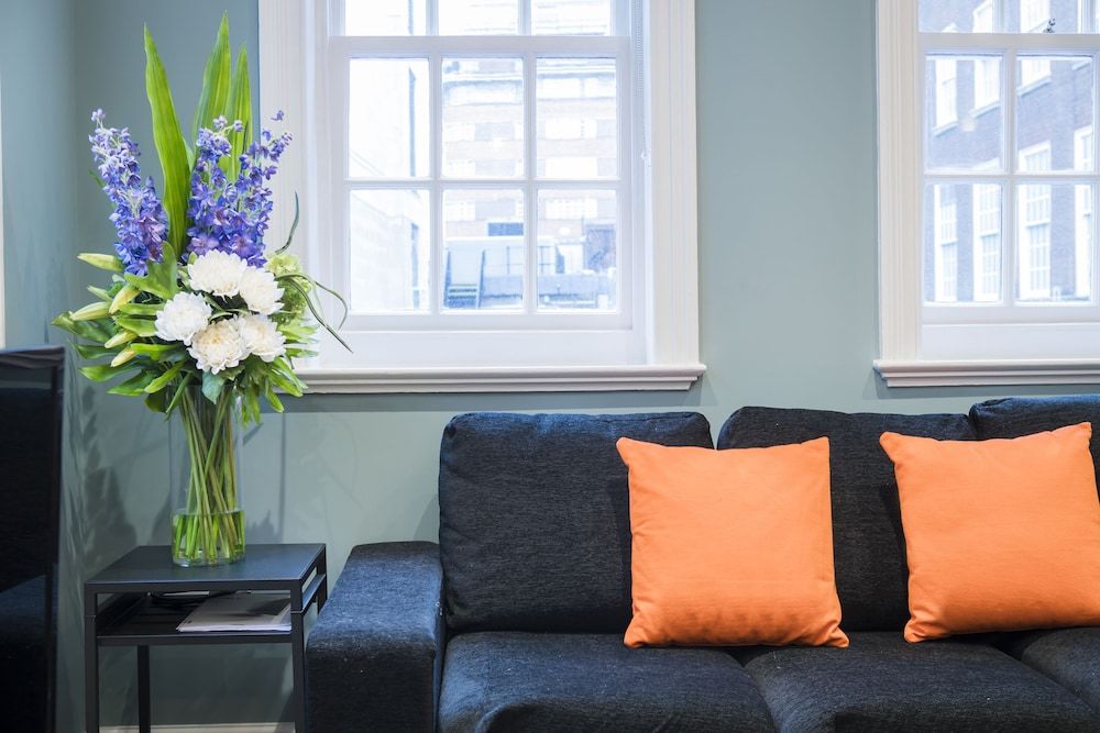 undefined JOIVY Elegant 2 Bedroom Flat near Kensington Gardens 6