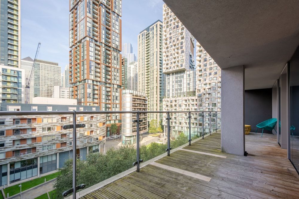 undefined Two Bedroom Apartment in Canary Wharf 4