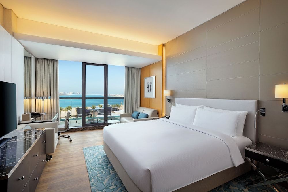 Premium Room, 1 King Bed, Sea View
