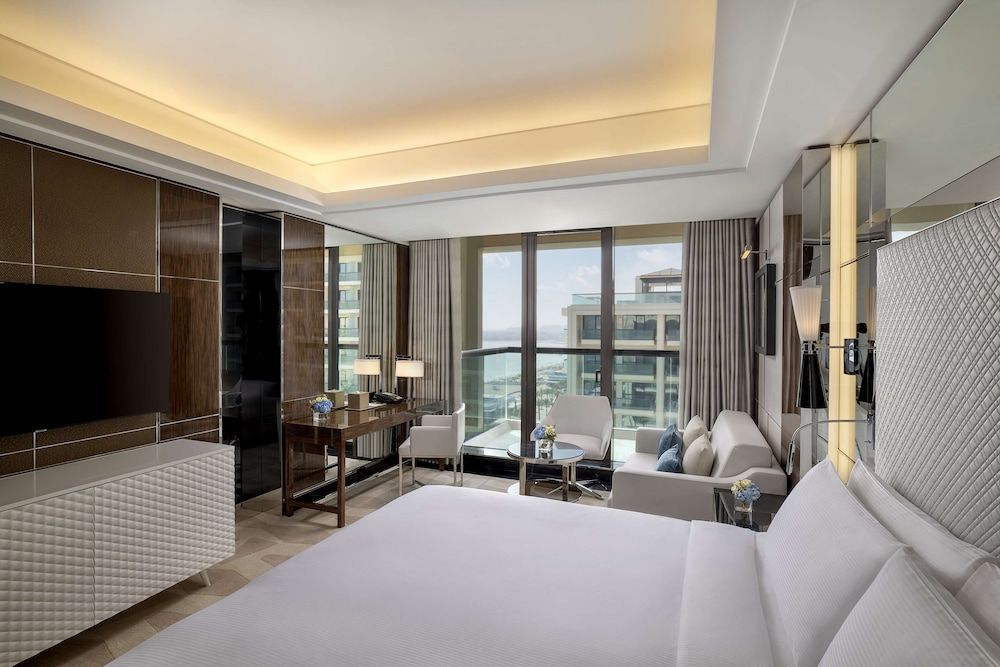 Royal Suite, Balcony, Sea View