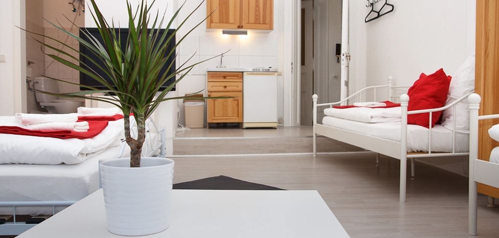 undefined City Stop Berlin 3