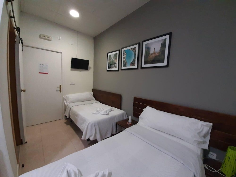 CH Murallas II Twin Room 7