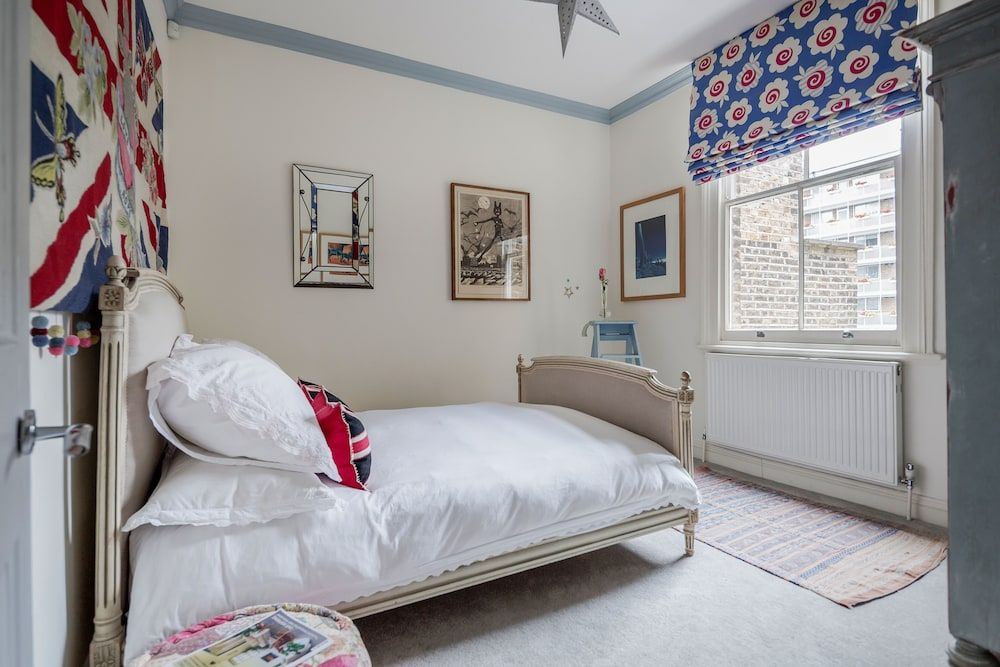 undefined Exquisite Designers Abode 8