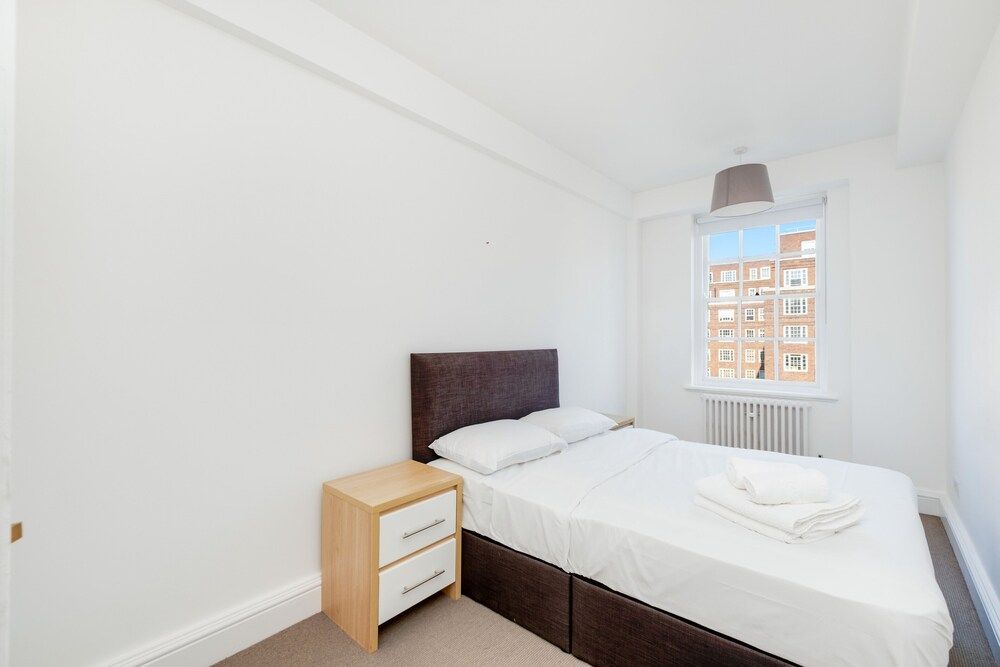 undefined Gorgeous Apartments PIMLICO 8