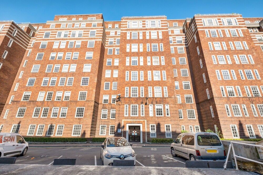 undefined Gorgeous Apartments PIMLICO
