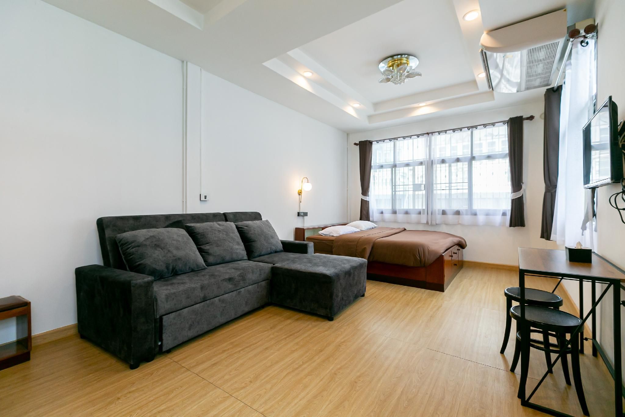 undefined Taladnoi Paint House 10