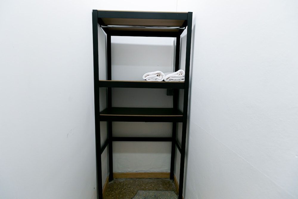 Taladnoi Paint House Double Room, No Windows 15