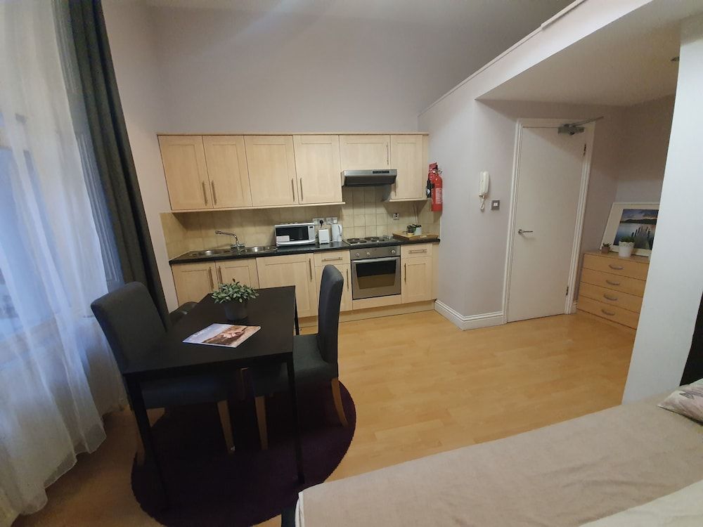 Studio Apartment in South Kensington 7 Studio 49
