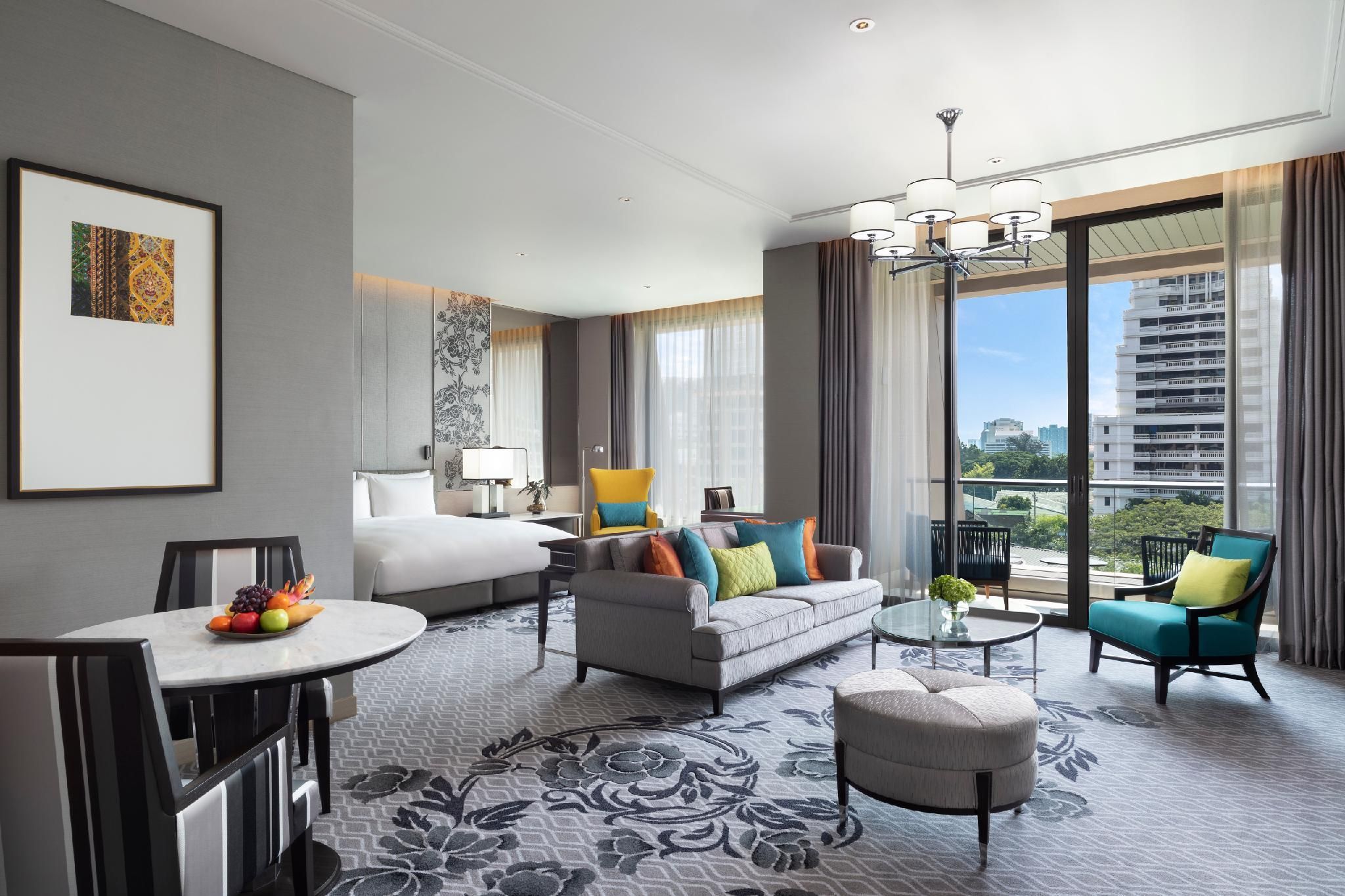 Executive Club King Room
