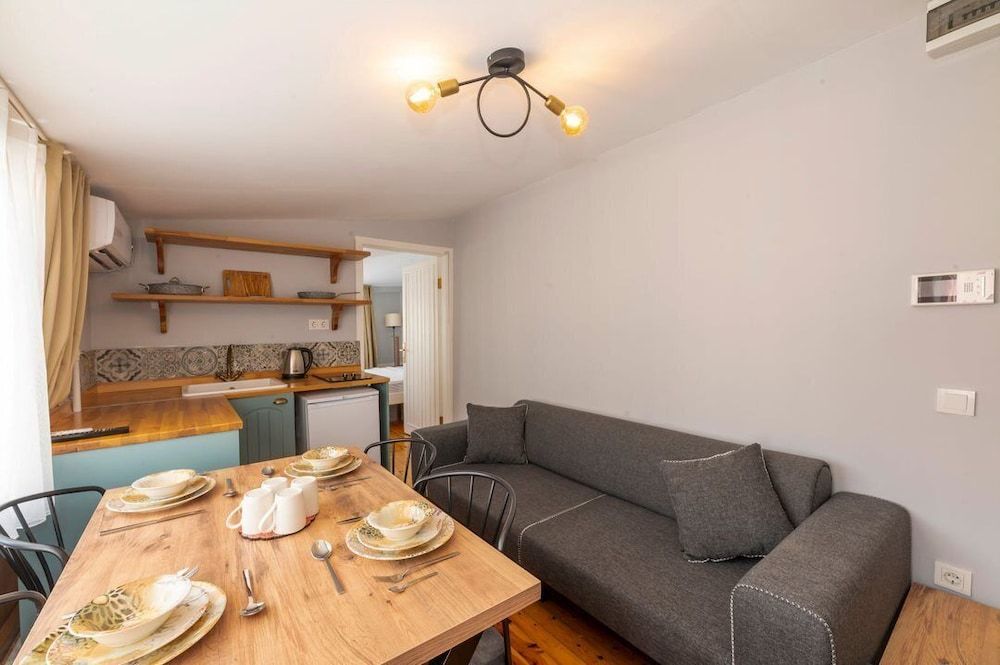 undefined suites istanbul 6