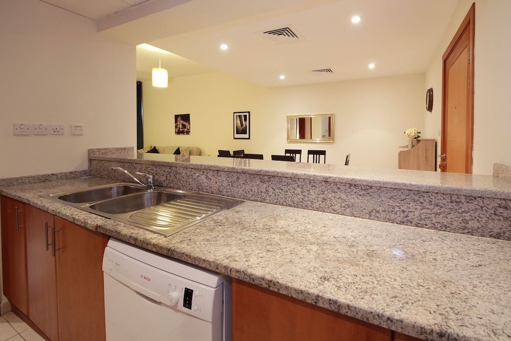 New Arabian Holiday Homes- AL DHAFARA Apartment, 1 Bedroom 9