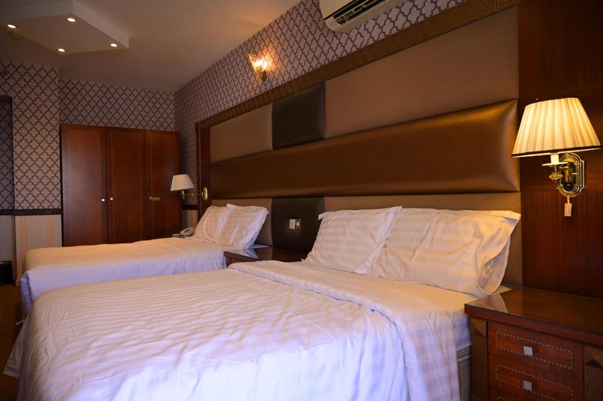 ABJAD CROWN HOTEL Standard Double or Twin Room 2