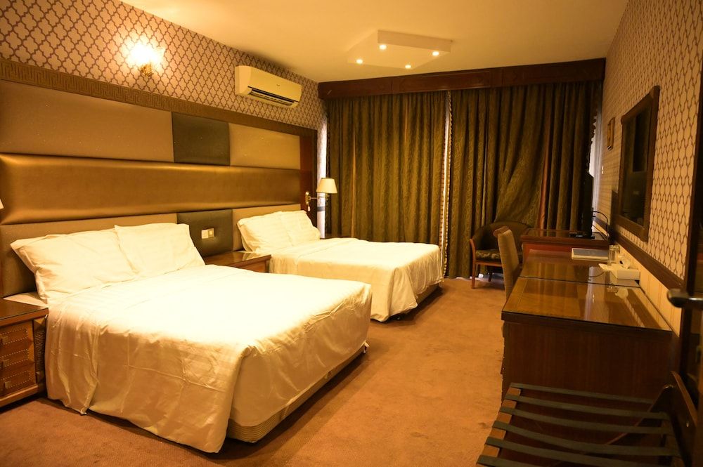 undefined ABJAD CROWN HOTEL 7
