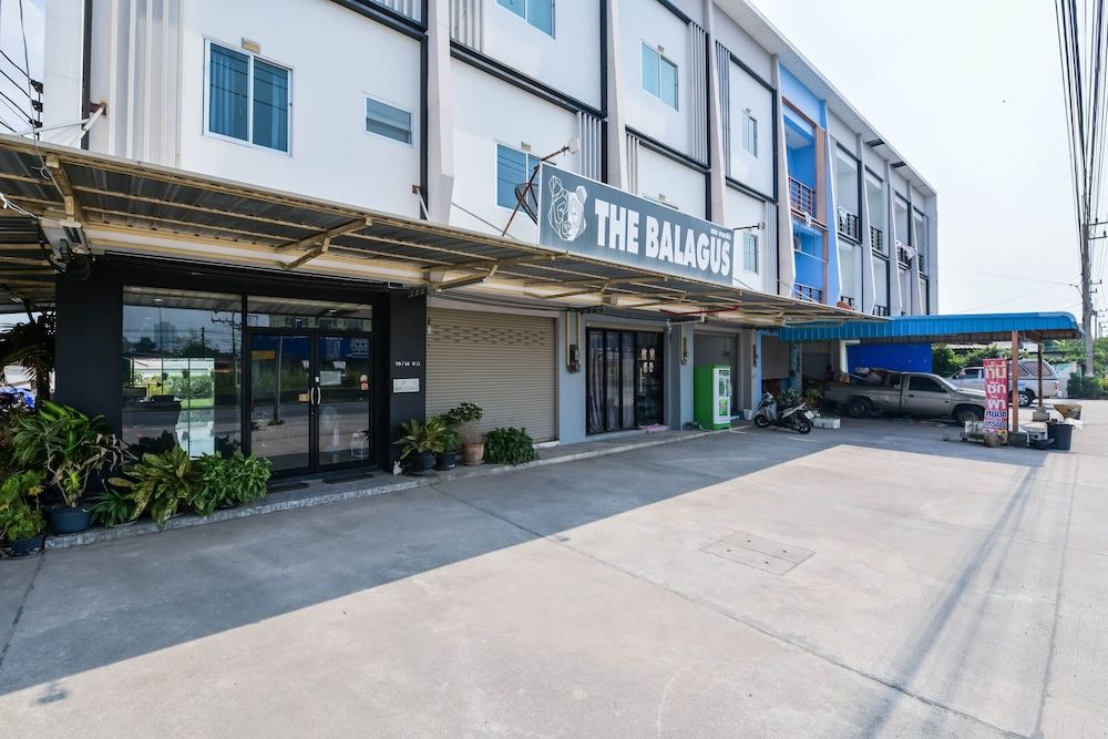 undefined OYO 497 The Balagus Hotel 3