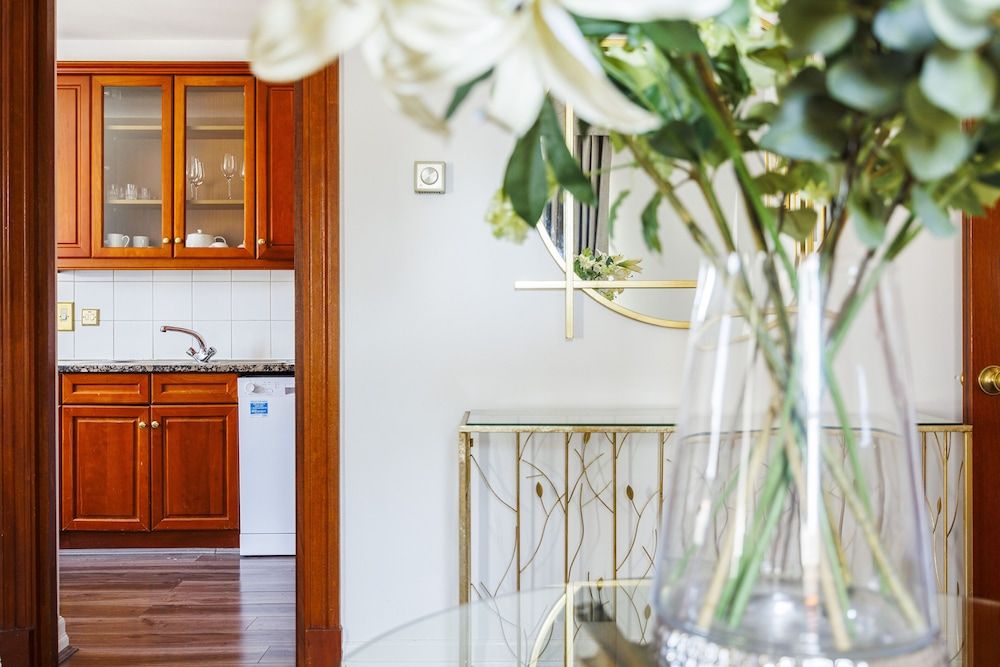 Carlton Court - Mayfair Penthouse, 1 Bedroom 14