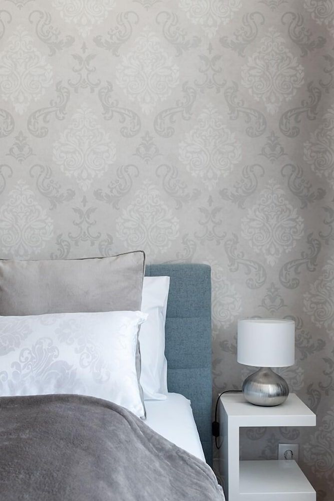 undefined Sophies Place Yppenplatz 9