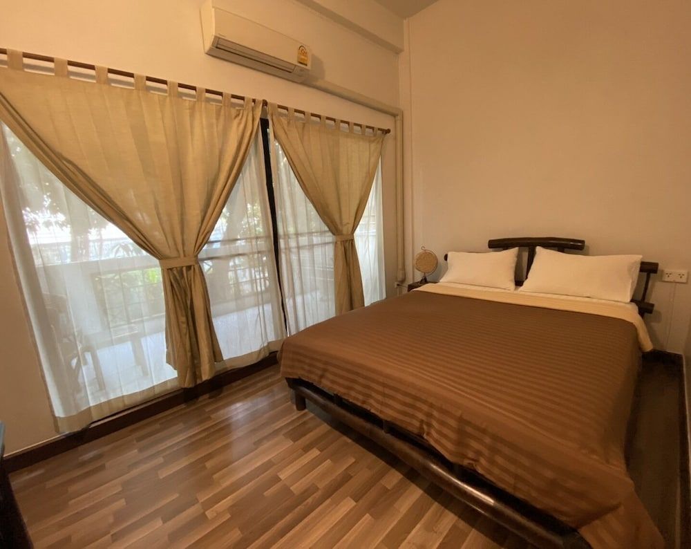 Air-Con Superior Double room