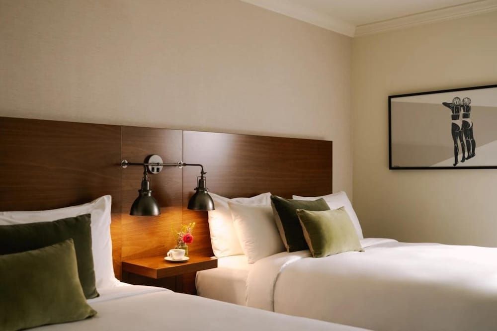 FOUND Hotels, Santa Monica, Series by Marriott Room, 2 Queen Beds 9