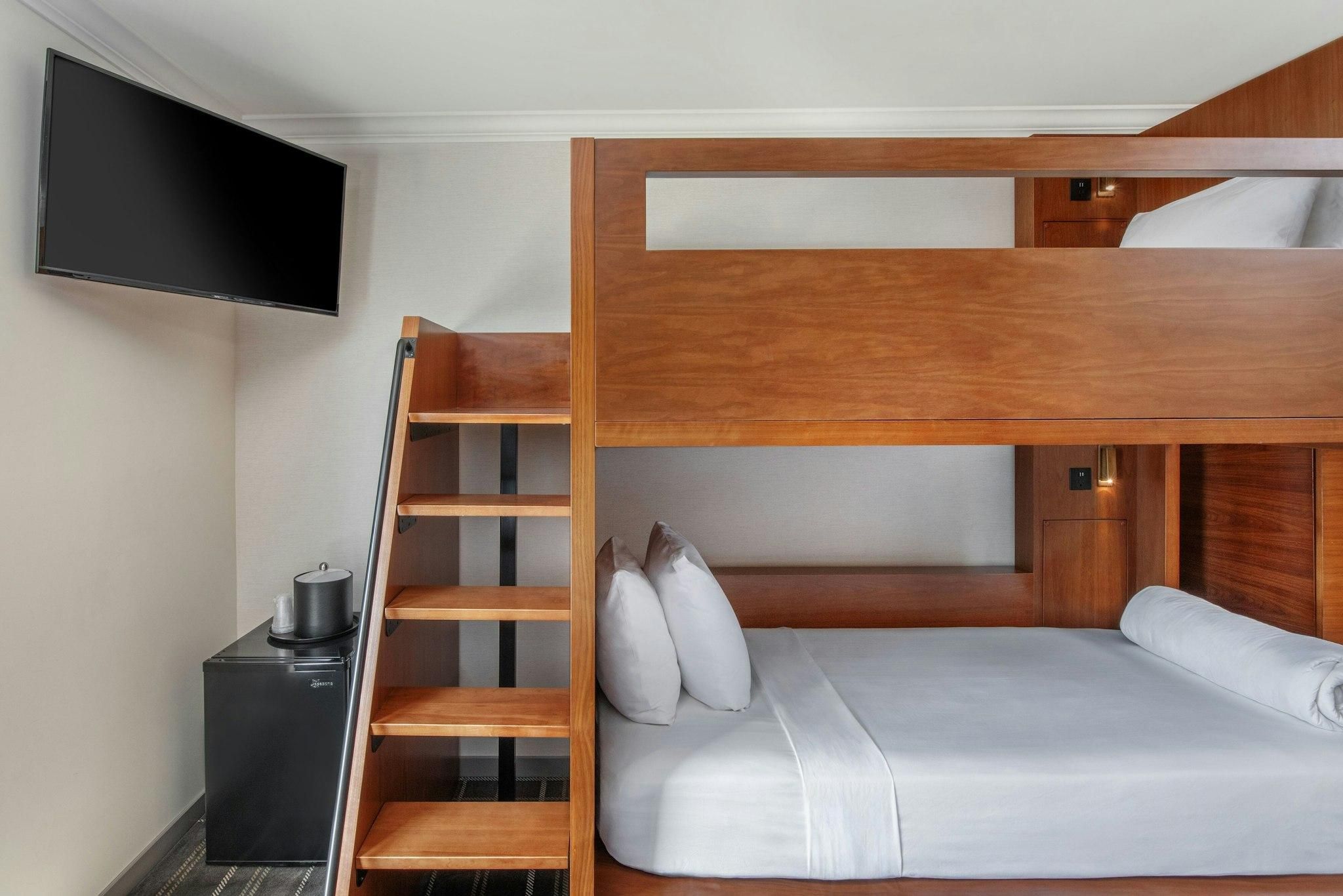 undefined FOUND Hotels, Santa Monica, Series by Marriott 3