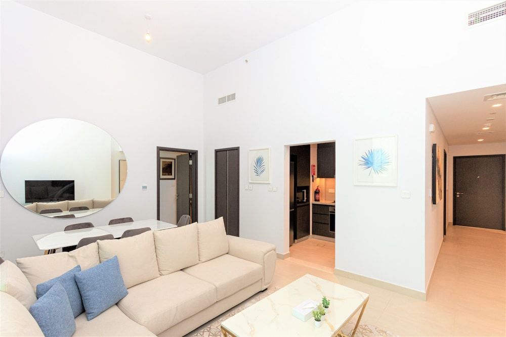 Fabulous Stay in Downtown Views Apartment (1 Bedroom) 11