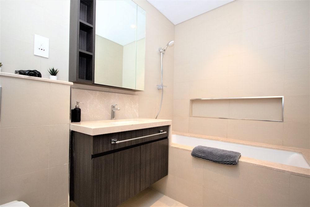 Fabulous Stay in Downtown Views Apartment (1 Bedroom) 5