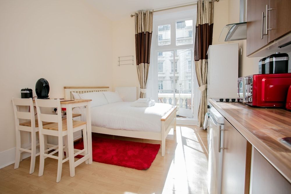 undefined Gorgeous Studio Apartment Near Pimlico 6