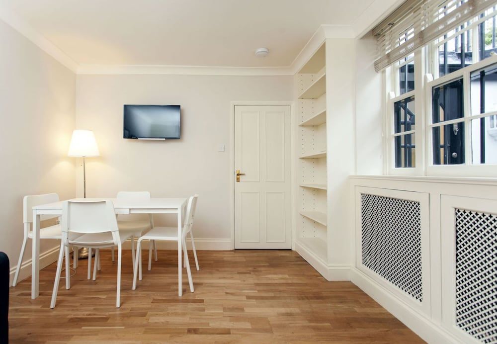 Victoria Charming Atmosphere Apartment 12